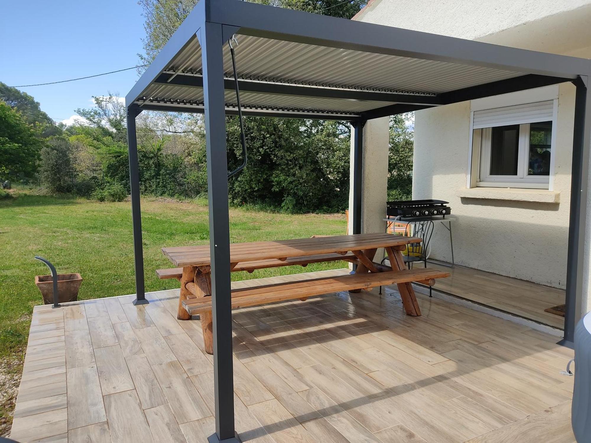 Villa Dans La Foret Provencale Jouques 外观 照片